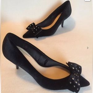 Zara Women Black Suede 3" heel with gold and silver studded bows NWOT SIZE 7.5